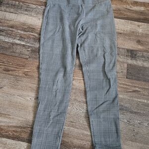 LOFT Black and White Plaid Leggings